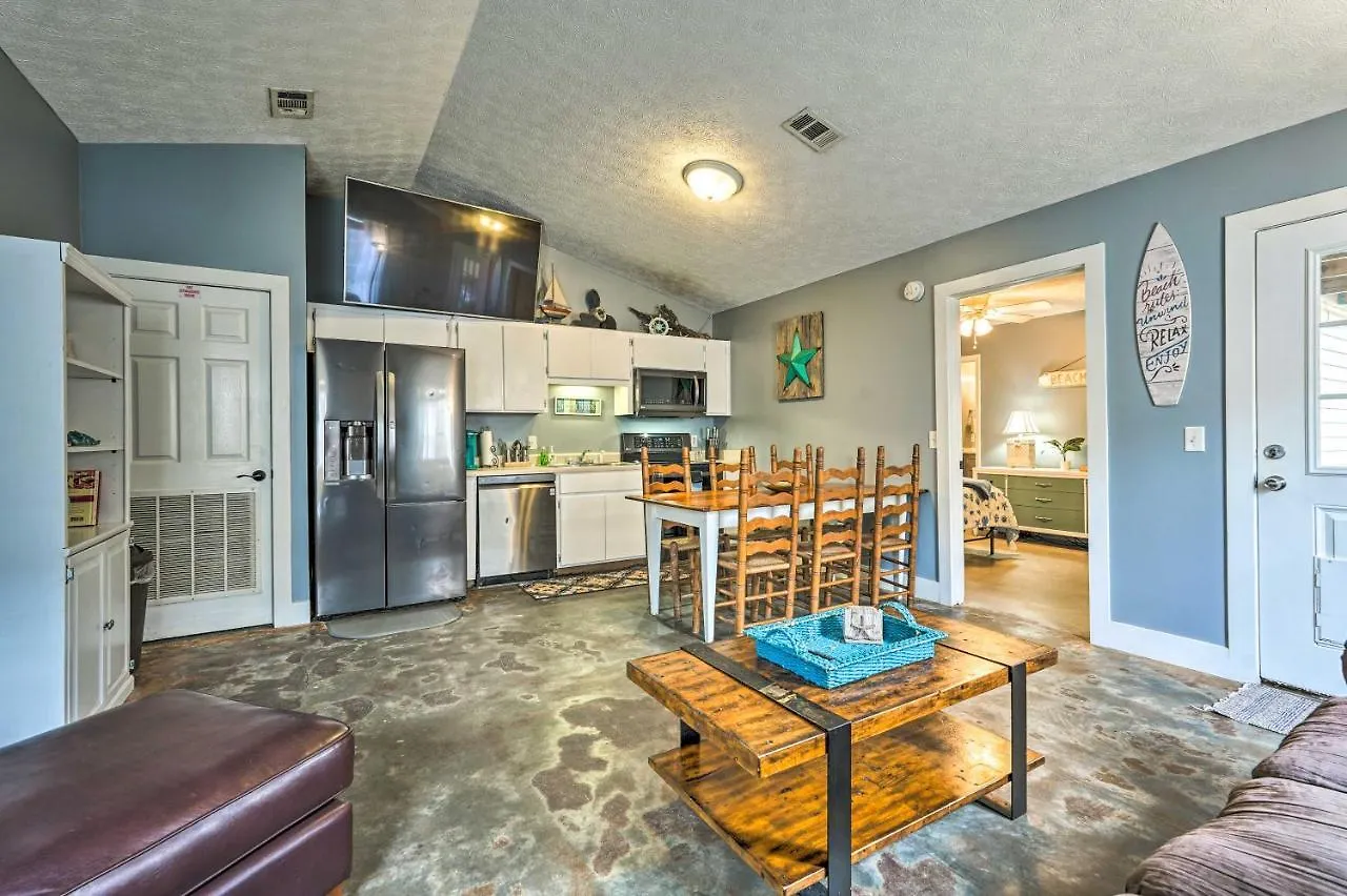 Holiday home Pcb Duplex With Patio - Steps To Beach! Panama City Beach United States