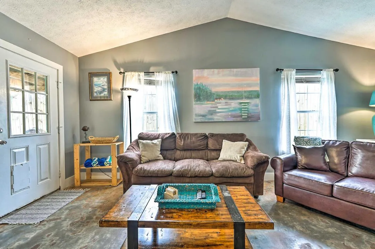Pcb Duplex With Patio - Steps To Beach! Panama City Beach Vakantiehuis